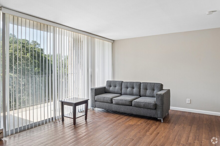 More Photos Of 600 Martin Luther King Jr Blvd, Chapel Hill Apartments For Sale