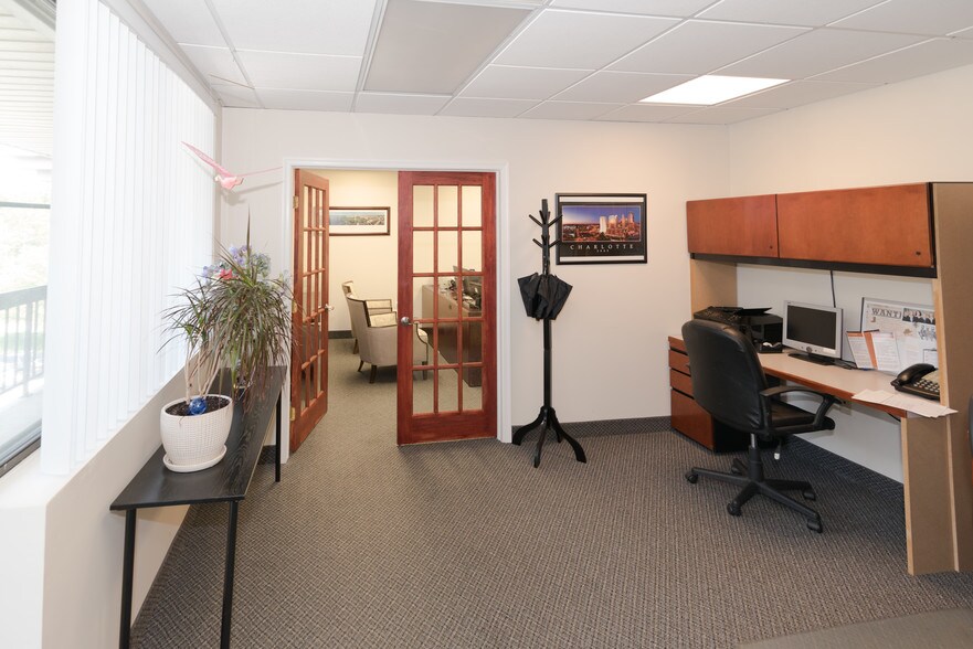 More Photos Of 8441 Belair Rd, Nottingham Medical For Lease