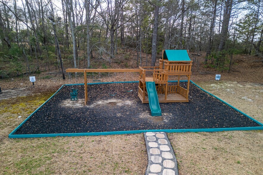 More Photos Of 1204-1216 Lakeview Dr NW, Conyers Apartments For Sale