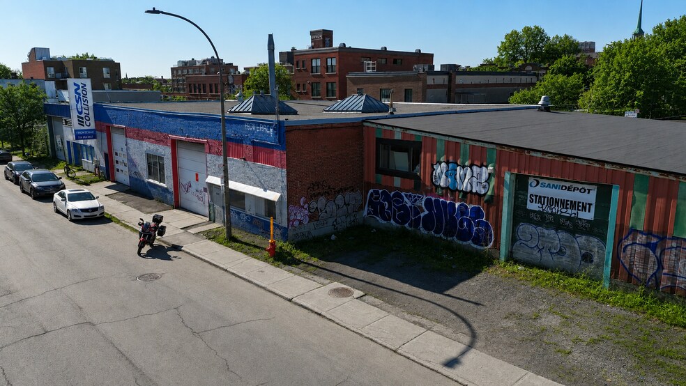 More Photos Of 4278 St Frontenac, Frontenac Auto Repair For Sale