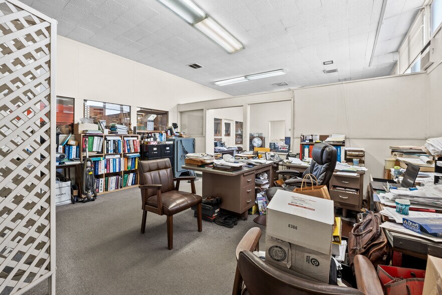 More Photos Of 1000 American St, San Carlos Warehouse For Sale