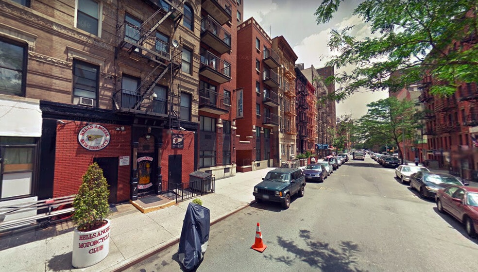More Photos Of 77 E 3rd St, New York Apartments For Lease