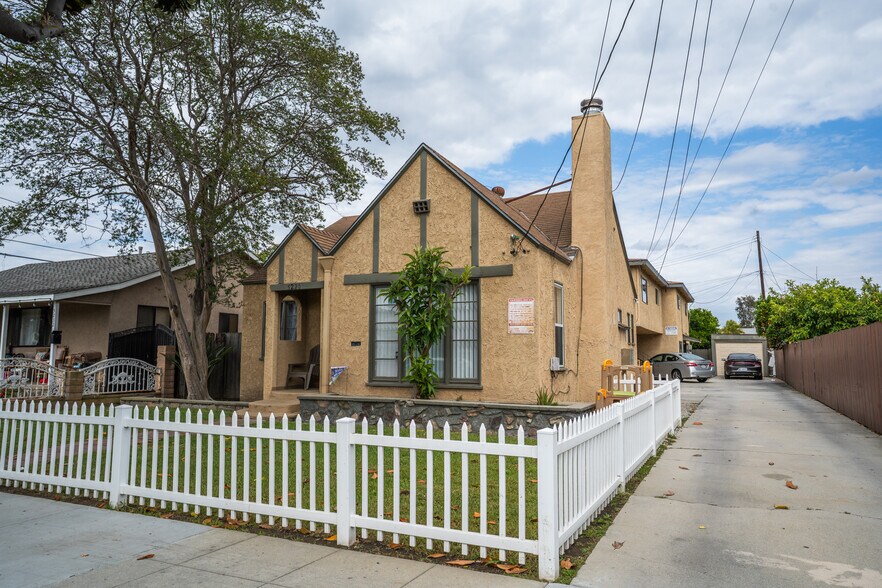 Primary Photo Of 5220 Pacific Ave, Long Beach Multifamily For Sale