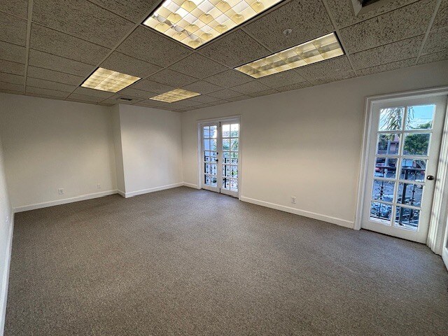 More Photos Of 3000 N Federal Hwy, Fort Lauderdale Storefront For Lease