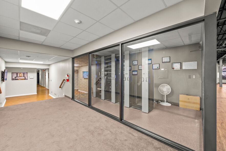 More Photos Of 961 Burke St, Winston-Salem Storefront Retail Office For Sale