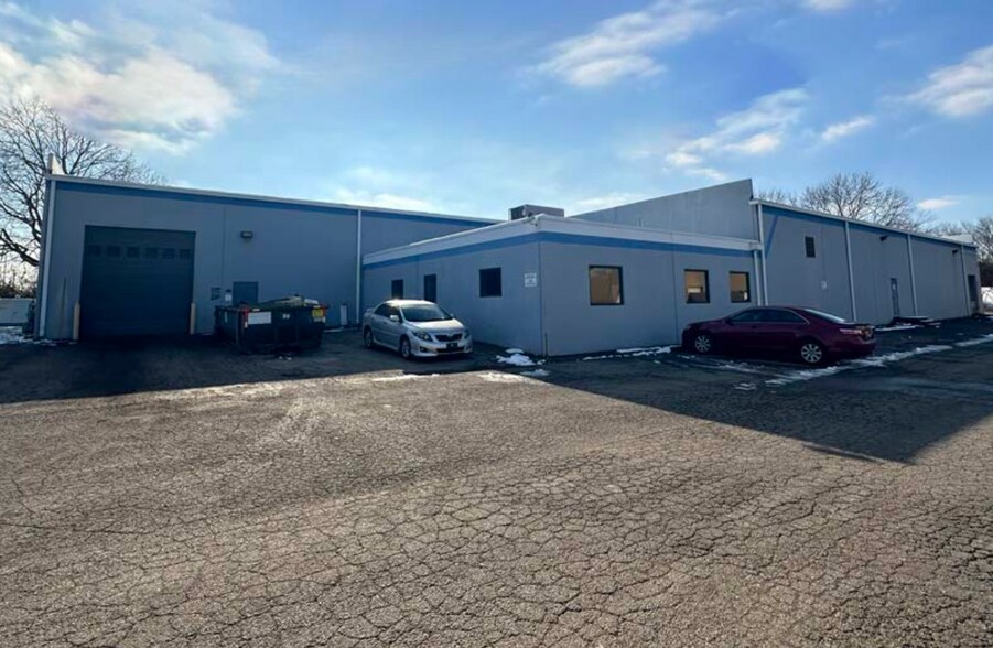 More Photos Of 901 N Main St, Miamisburg Warehouse For Sale