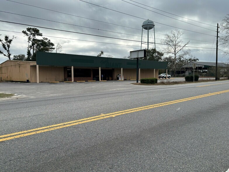 More Photos Of 9019 Woodville Hwy, Tallahassee Freestanding For Sale