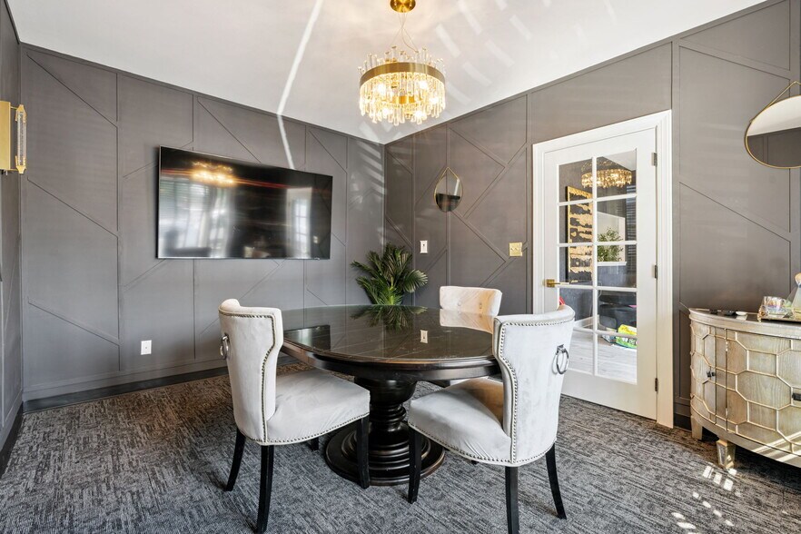 More Photos Of 187-189 N Main St, Milltown Medical For Sale