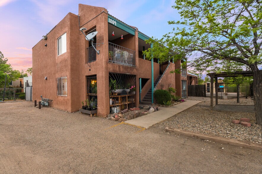 More Photos Of 1809 Girard Blvd SE, Albuquerque Apartments For Sale