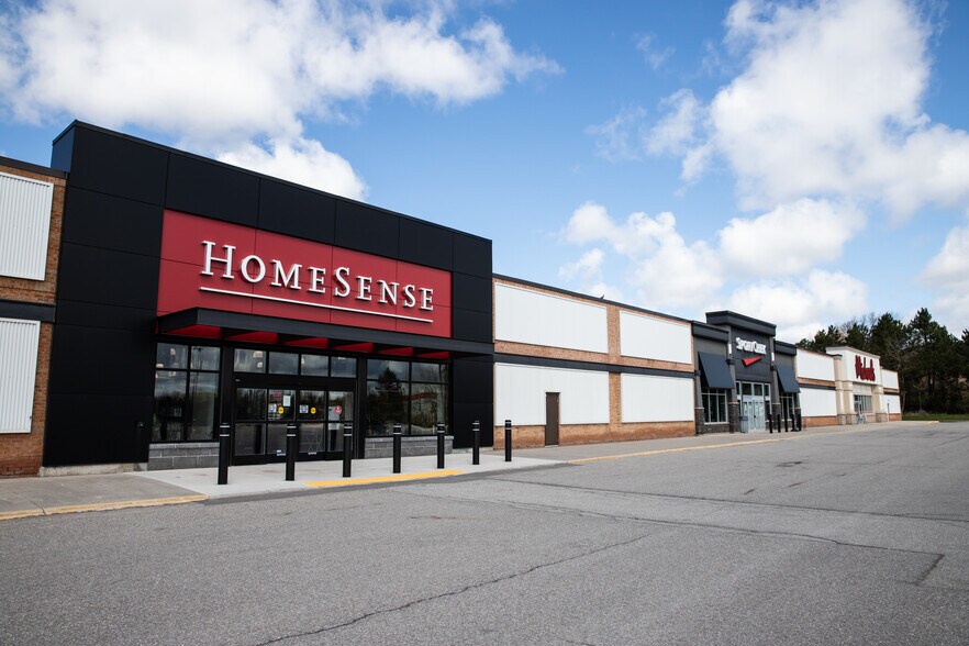 More Photos Of 150 First St, Orangeville Storefront Retail Office For Lease