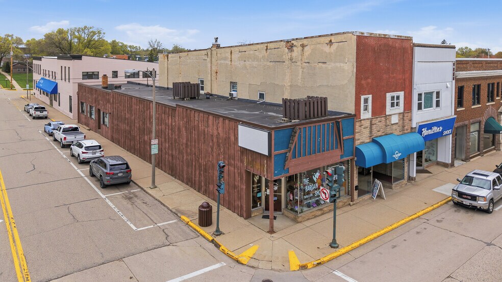 More Photos Of 132 W Huron St, Berlin Office For Sale