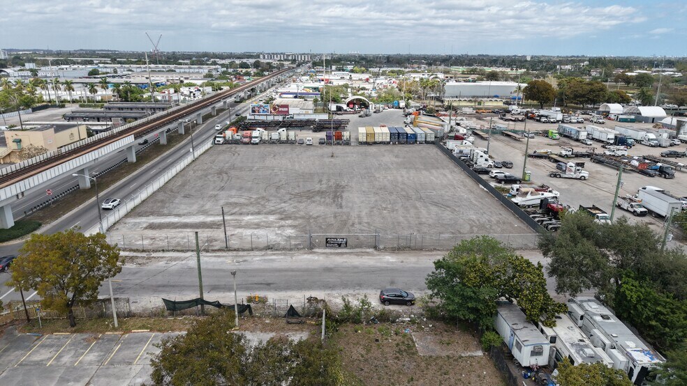 More Photos Of 6901 NW 26th Ave, Miami Land For Lease