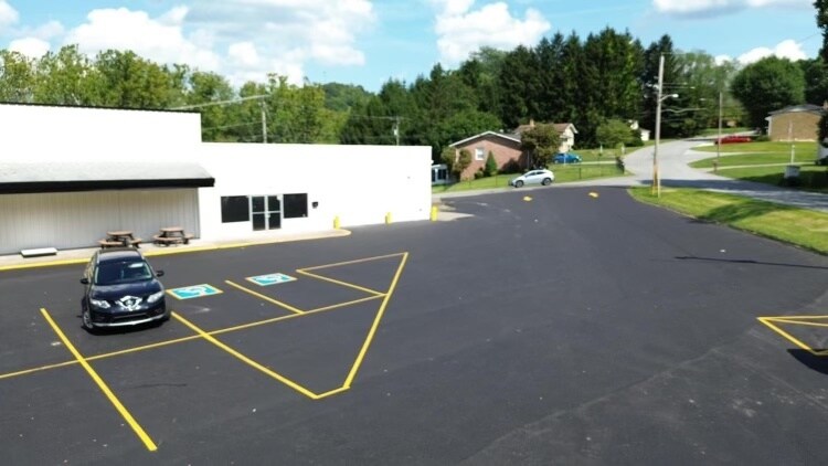 More Photos Of 149-175 E Cove Ave, Wheeling Storefront For Lease