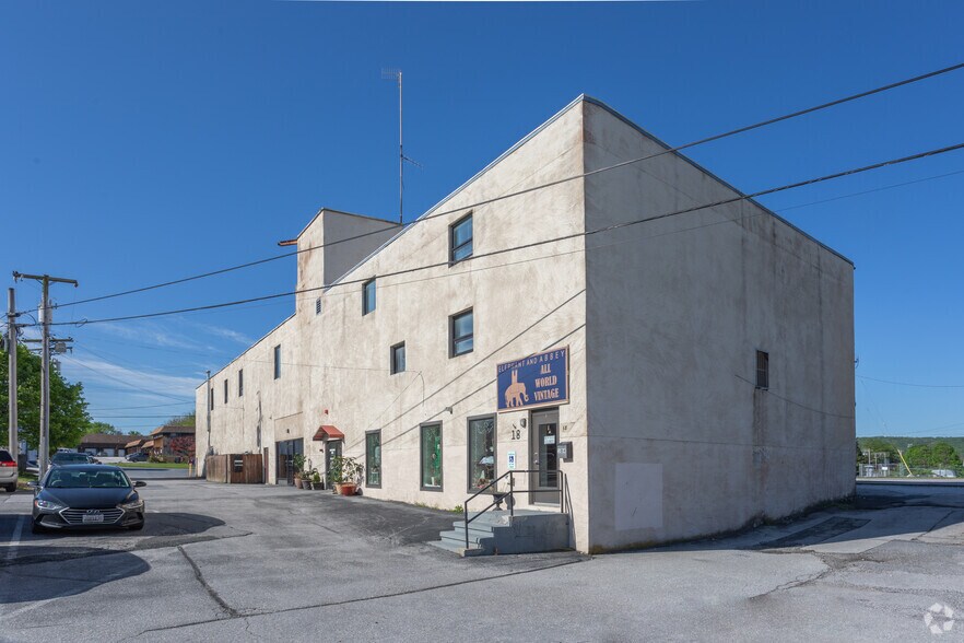 Primary Photo Of 18 Cockeysville Rd, Cockeysville Coworking Space