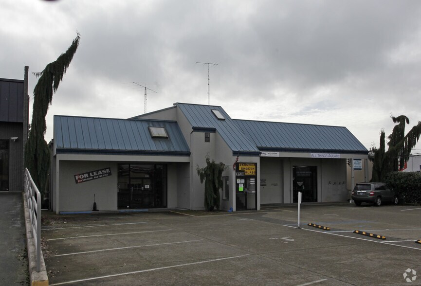 More Photos Of 18918-18922 SW Shaw St, Beaverton Showroom For Sale