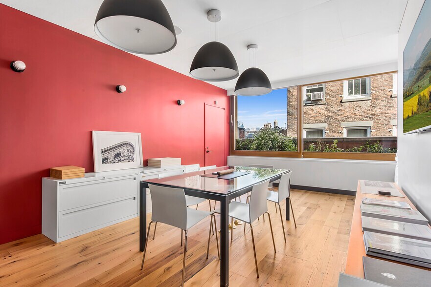 More Photos Of 60-66 White St, New York Loft Creative Space For Sale