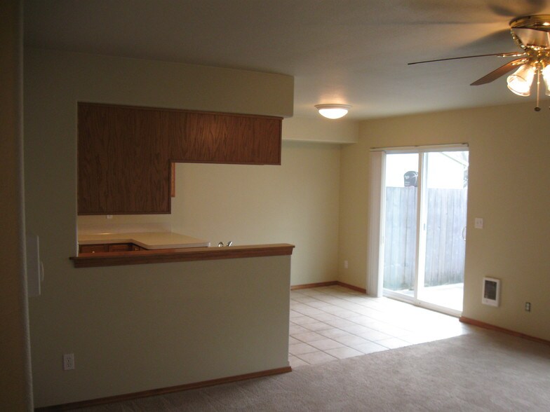 More Photos Of 673 SW 20th St, Chehalis Apartments For Sale
