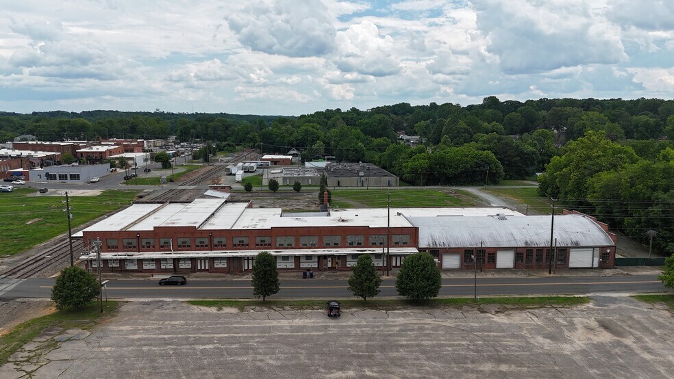 Primary Photo Of 208 W 2nd St, Siler City Manufacturing For Sale