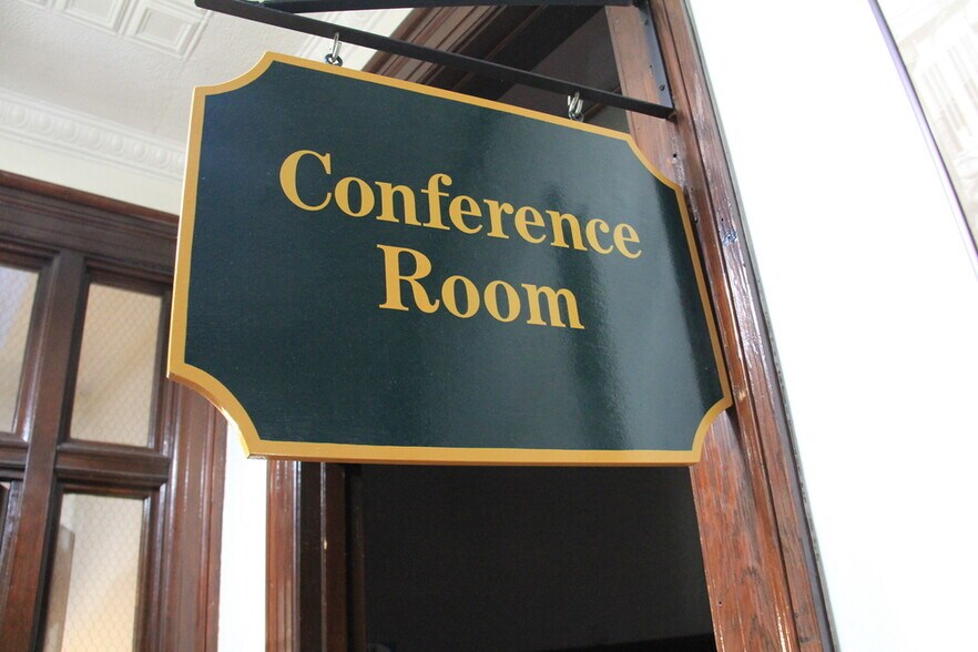 More Photos Of 1 Park St, Attleboro Storefront Retail Office For Lease