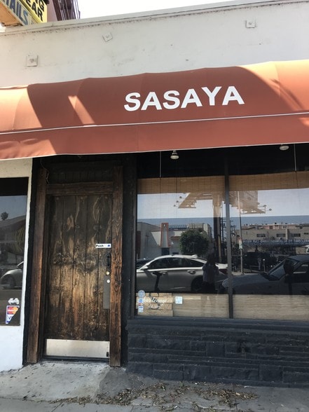 More Photos Of 11609-11613 Santa Monica Blvd, Los Angeles Restaurant For Lease
