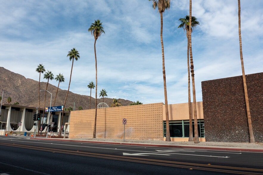 More Photos Of 490 S Palm Canyon Dr, Palm Springs Freestanding For Sale