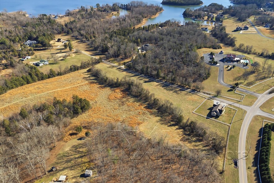 More Photos Of 1522 New Hope Rd, Rockwood Specialty For Sale