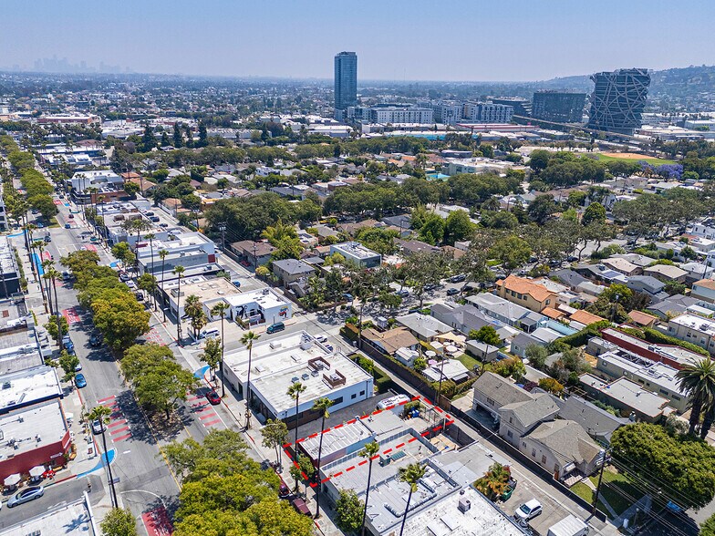 More Photos Of 8554 Washington Blvd, Culver City Bar For Sale