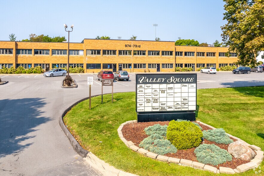 More Photos Of 974 73rd St, West Des Moines Medical For Sale