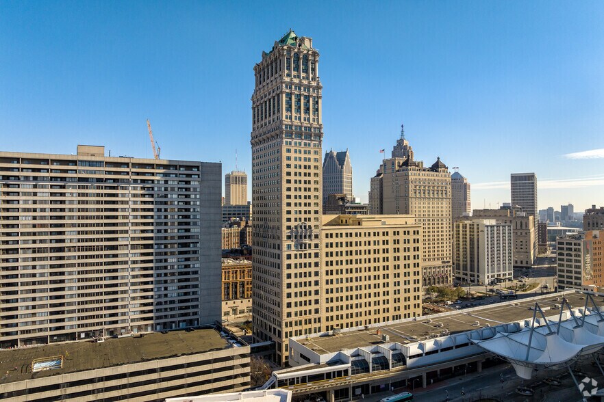 More Photos Of 1265 Washington Blvd, Detroit Office For Lease