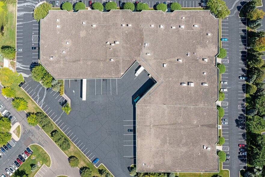 More Photos Of 3600 Holly Ln N, Plymouth Manufacturing For Lease