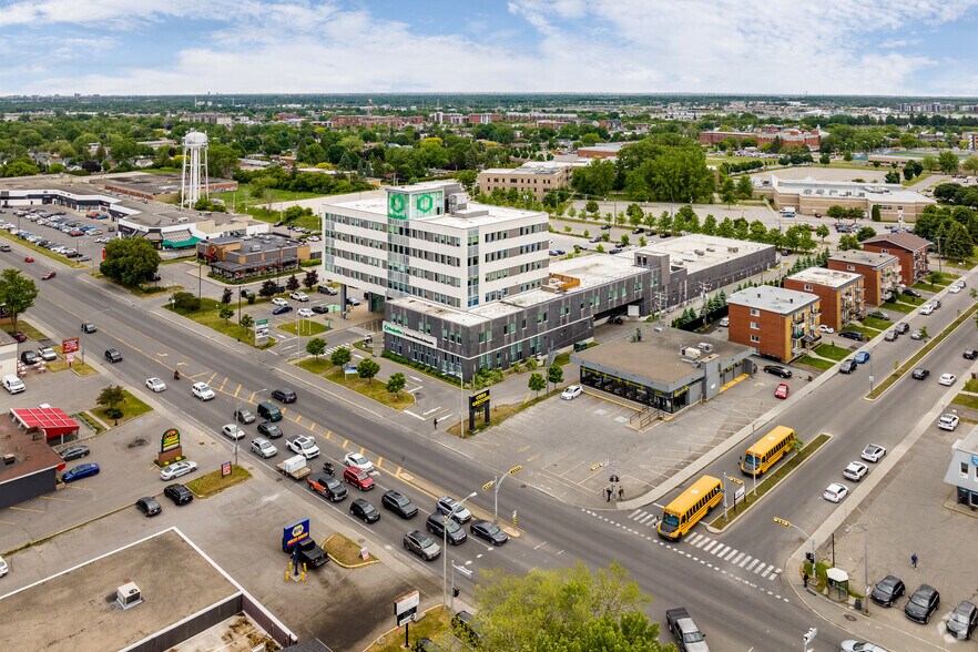 More Photos Of 201-217 Boul du Curé-Labelle, Ste-Thérèse Office For Lease