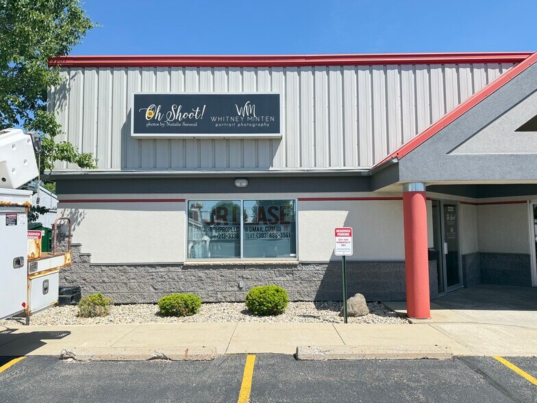 More Photos Of 3221-3225 Parmenter St, Middleton Freestanding For Lease