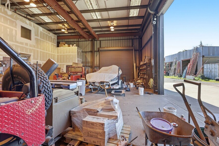 More Photos Of 225 Demeter St, Palo Alto Office Residential For Lease