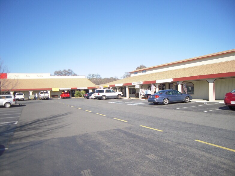 More Photos Of 9372 Deschutes Rd, Palo Cedro Unknown For Lease