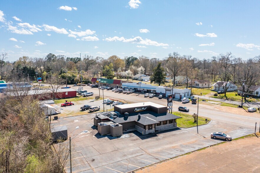 More Photos Of 702 N Jackson St, Houston Fast Food For Sale