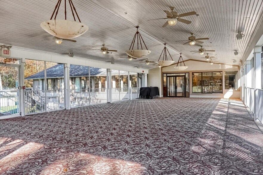 More Photos Of 155 Wilbur Blvd, Poughkeepsie General Retail For Sale