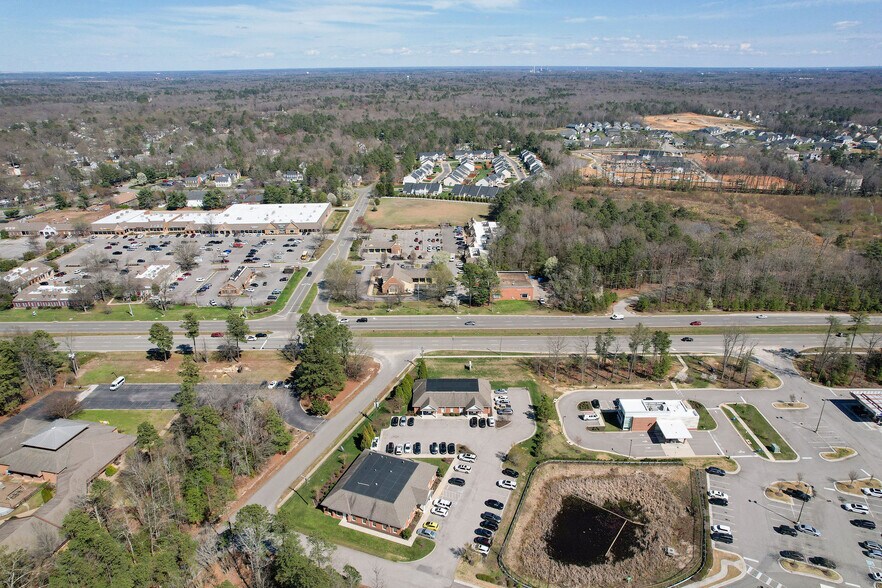 More Photos Of 10611 Greenyard Way, Chester Medical For Sale