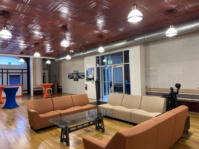 More Photos Of 6-14 S Gay St, Baltimore Office For Sale