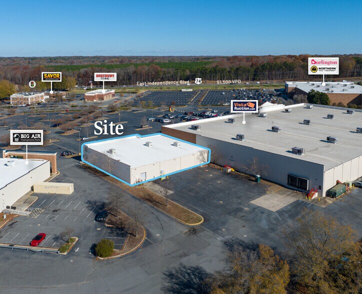 More Photos Of 2500 Sardis Rd, Charlotte Unknown For Lease