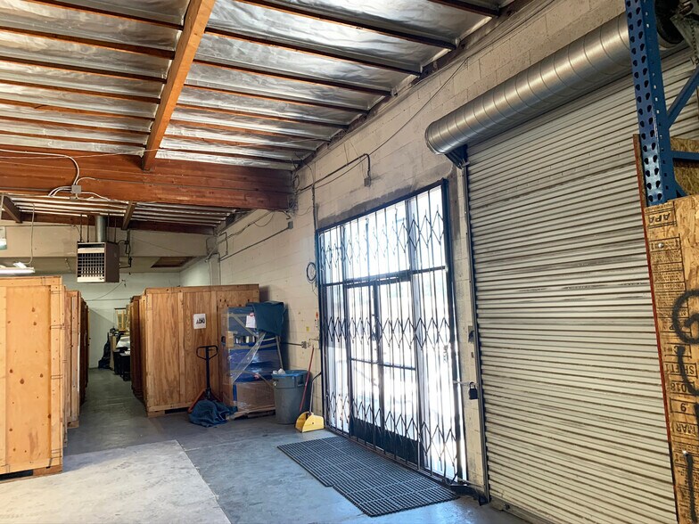 More Photos Of 965-975 E Willow St, Signal Hill Warehouse For Sale