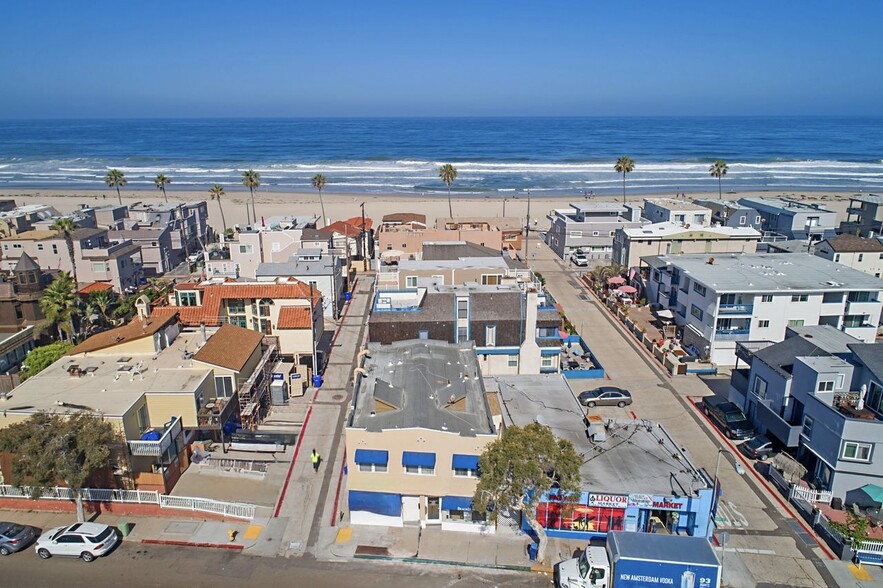 More Photos Of 2886-2888 Mission Blvd, San Diego Storefront Retail Residential For Lease