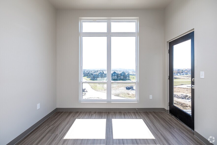 More Photos Of 1111 Parkside St, Tiffin Apartments For Lease