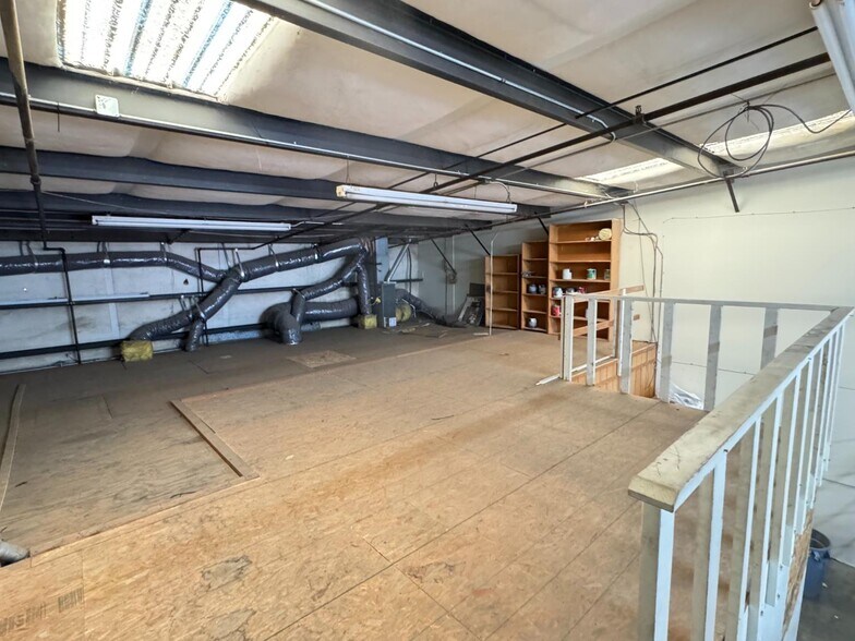 More Photos Of 509 Galaxy Way, Modesto Warehouse For Lease