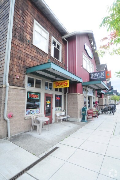 More Photos Of 15602 Main St NE, Duvall Storefront For Lease