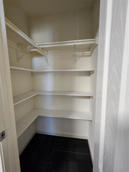 More Photos Of 12716 Fitzhugh Rd, Austin Office For Lease