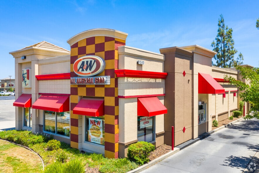 Primary Photo Of 1089 Sunrise Ave, Roseville Fast Food For Lease