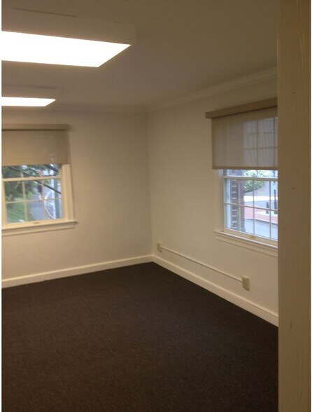 More Photos Of 27 Pine St, New Canaan Office For Sale