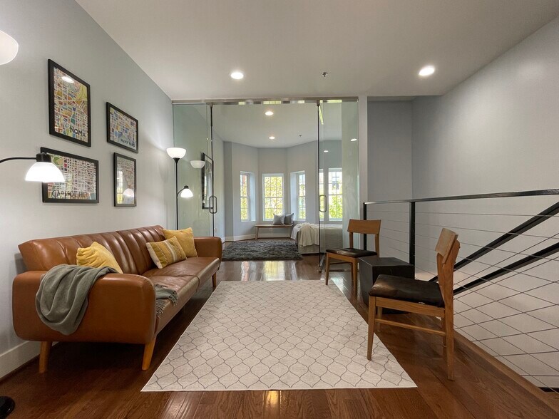 More Photos Of 211 K St Ne, Washington Office Residential For Sale