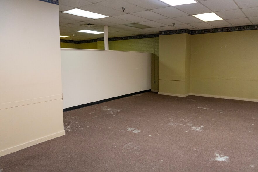 More Photos Of 320 Adams Ave, Scranton Office For Sale