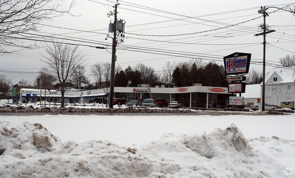 More Photos Of 1155 Mohawk St, Utica Storefront For Lease